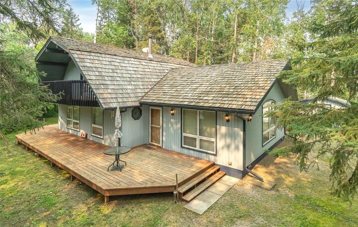70 Wildwood Bay — photo 1