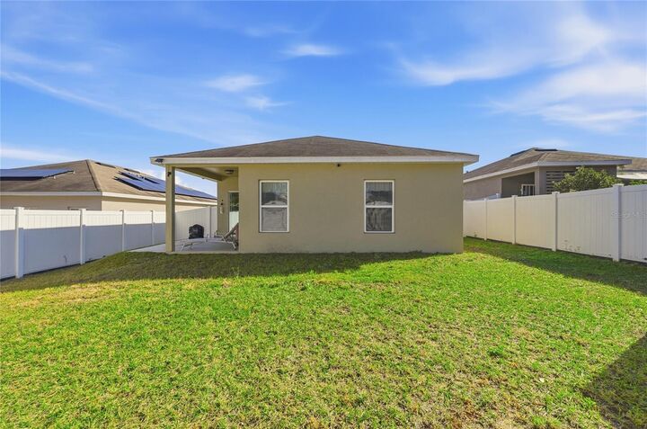 Property Photo:  125 Tanager Street  FL 33844 