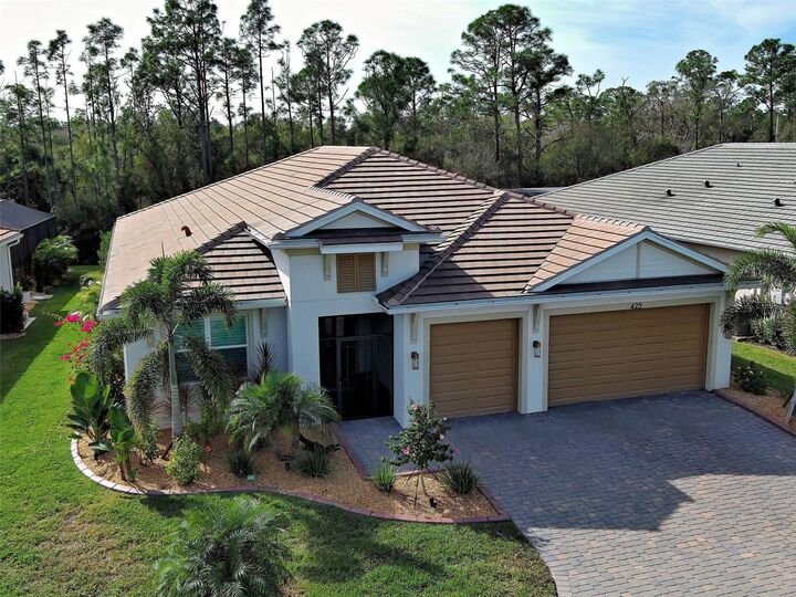 Property Photo:  425 Baneberry Court  FL 34275 