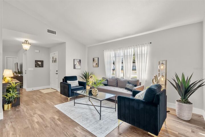 Property Photo:  507 Oslo Drive  FL 32725 