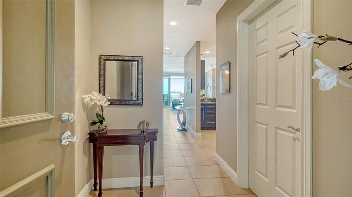 Property Photo:  1771 Ringling Boulevard 1206  FL 34236 