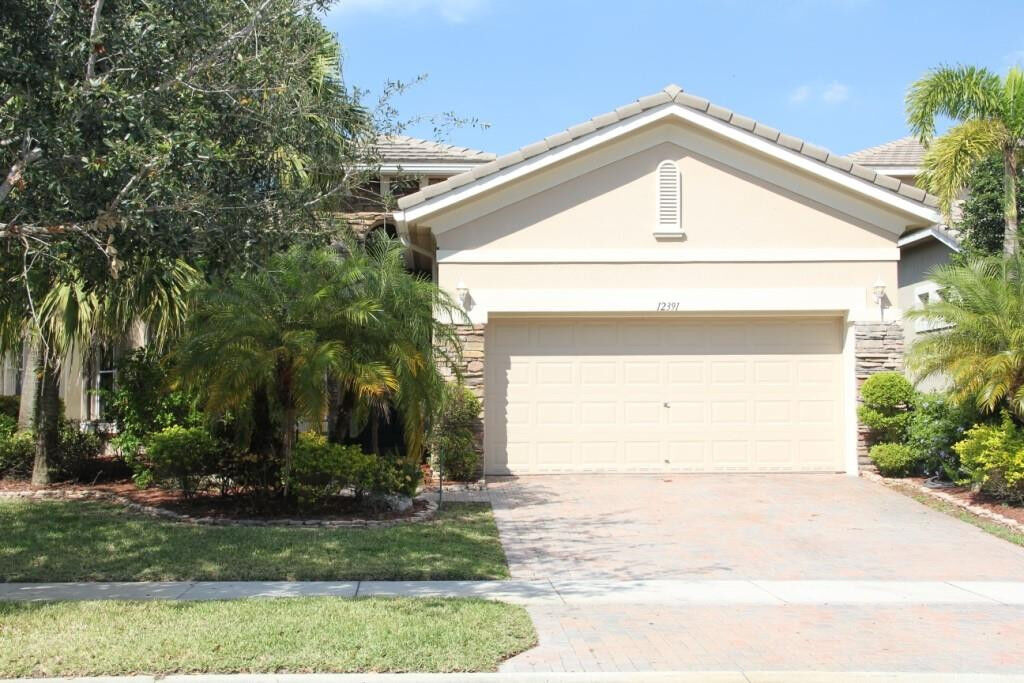 Property Photo: 12391 NW 78th Manor FL 33076