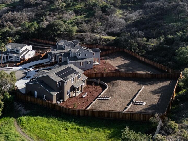 Property Photo: 6219 Glendora Court CA 95123