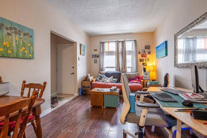 Property Photo: 240 Wellington Street ON K7K 2Y8