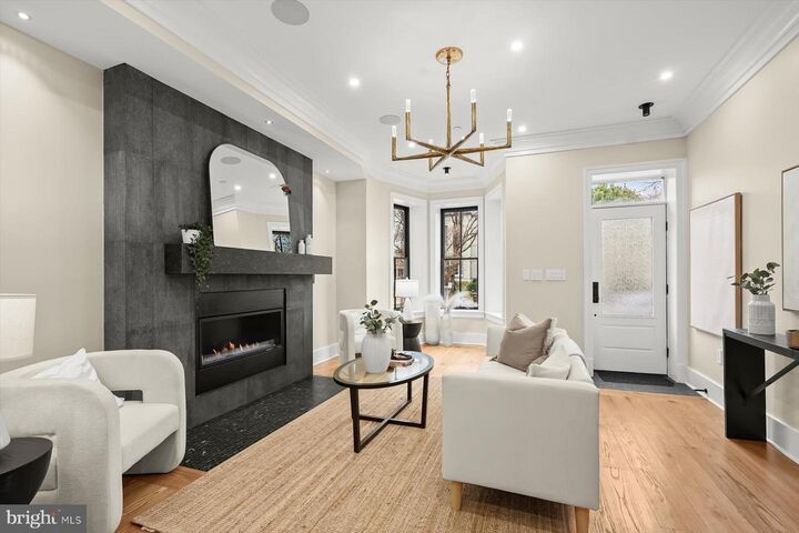 Property Photo:  235 12th Street SE  DC 20003 