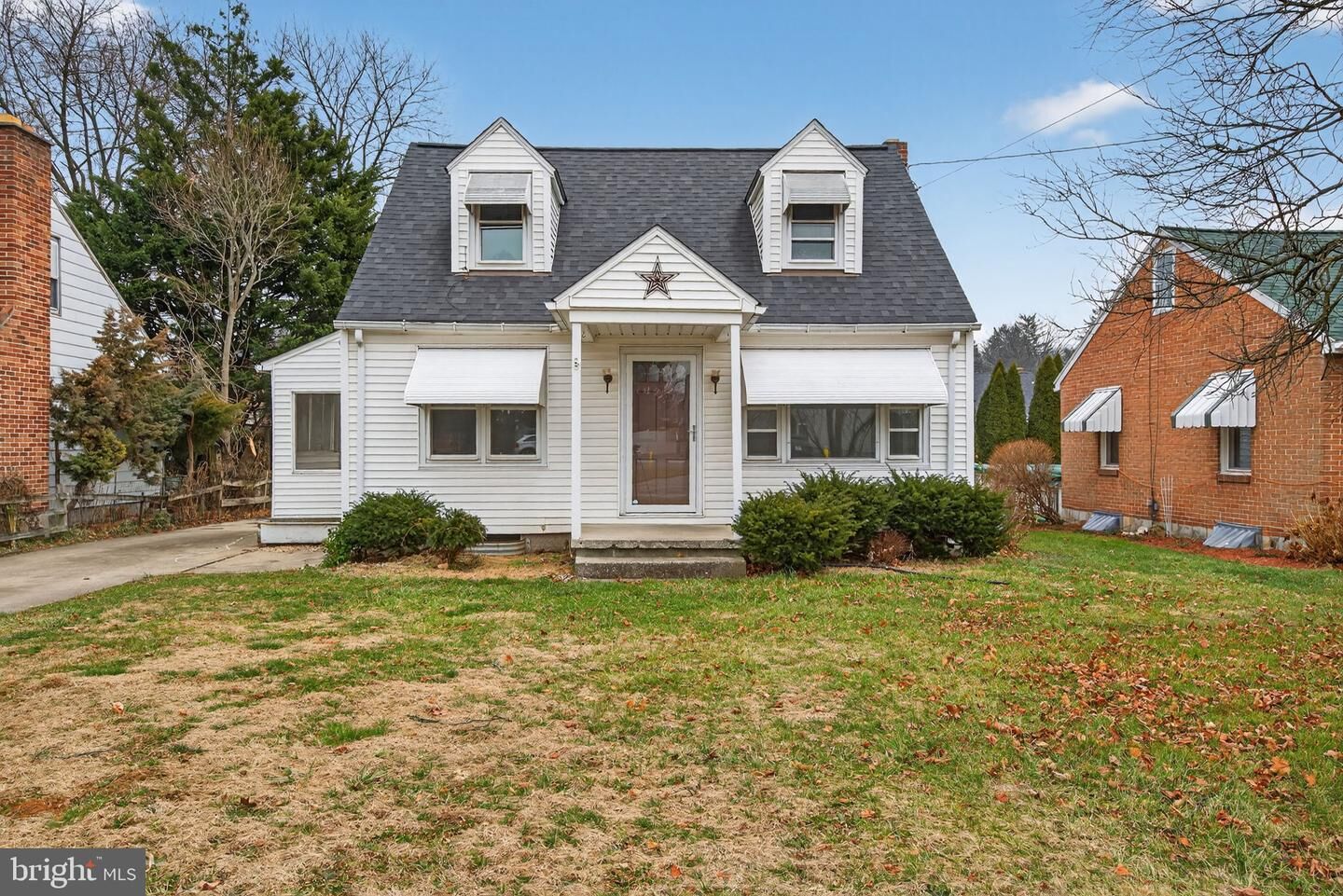 Property Photo: 2527 N George Street PA 17406