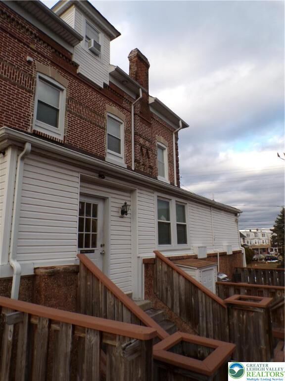 Property Photo:  1076 Fullerton Avenue B  PA 18102 