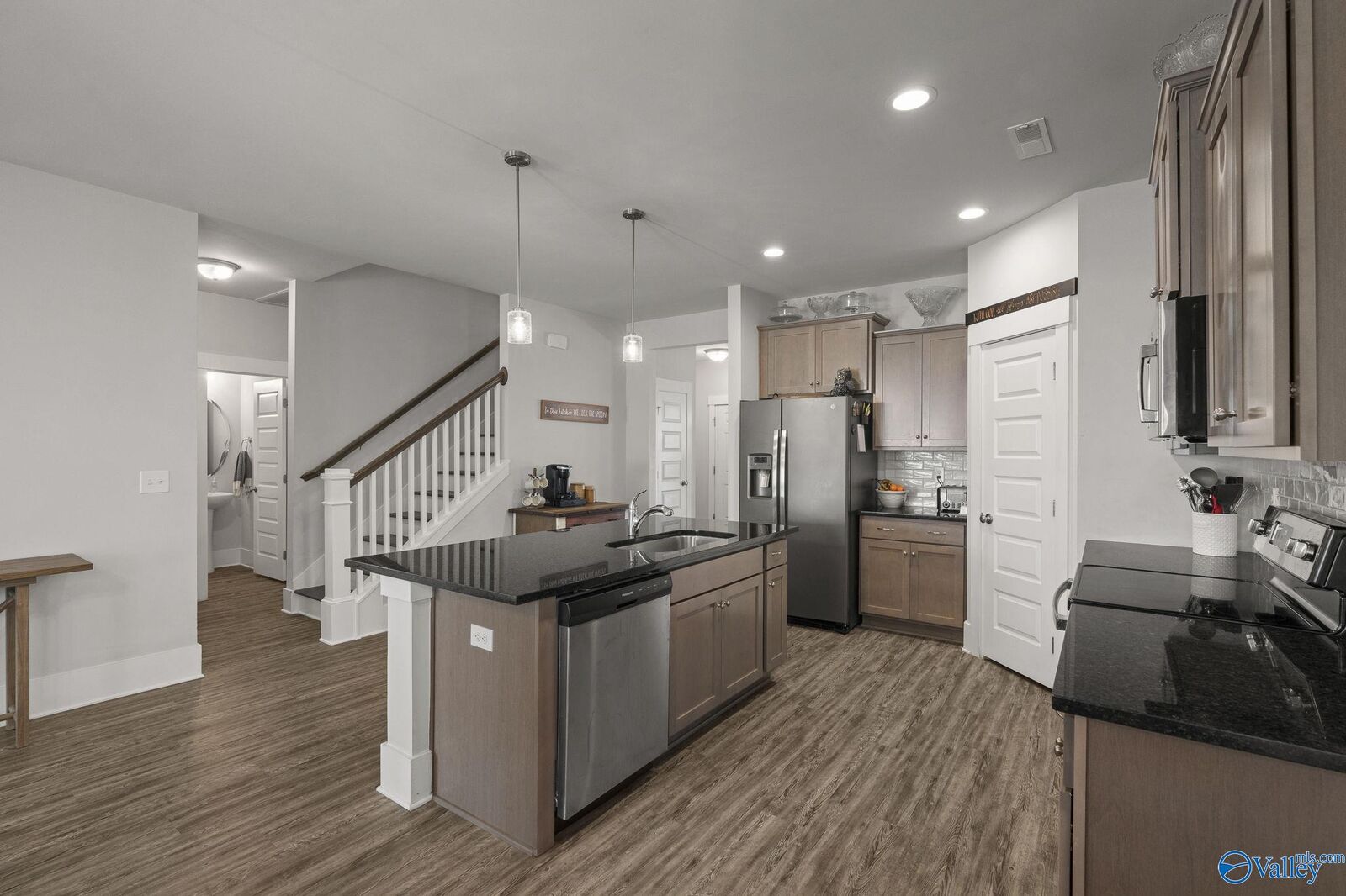 Property Photo:  101 River Springs Court  AL 35761 