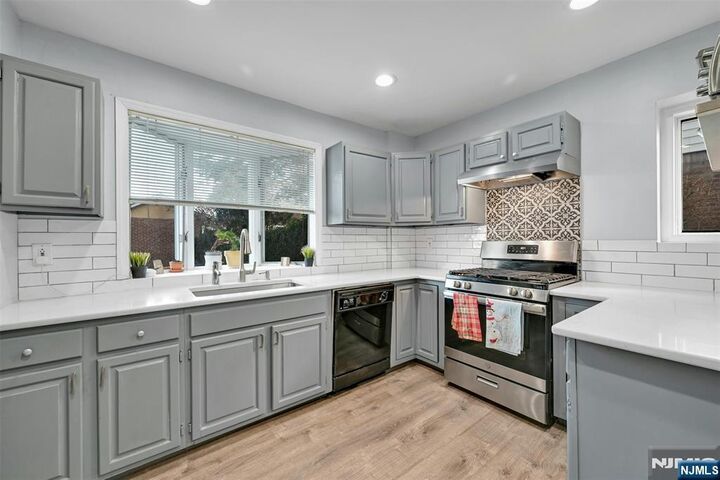 Property Photo:  173 Grayson Place  NJ 07666 