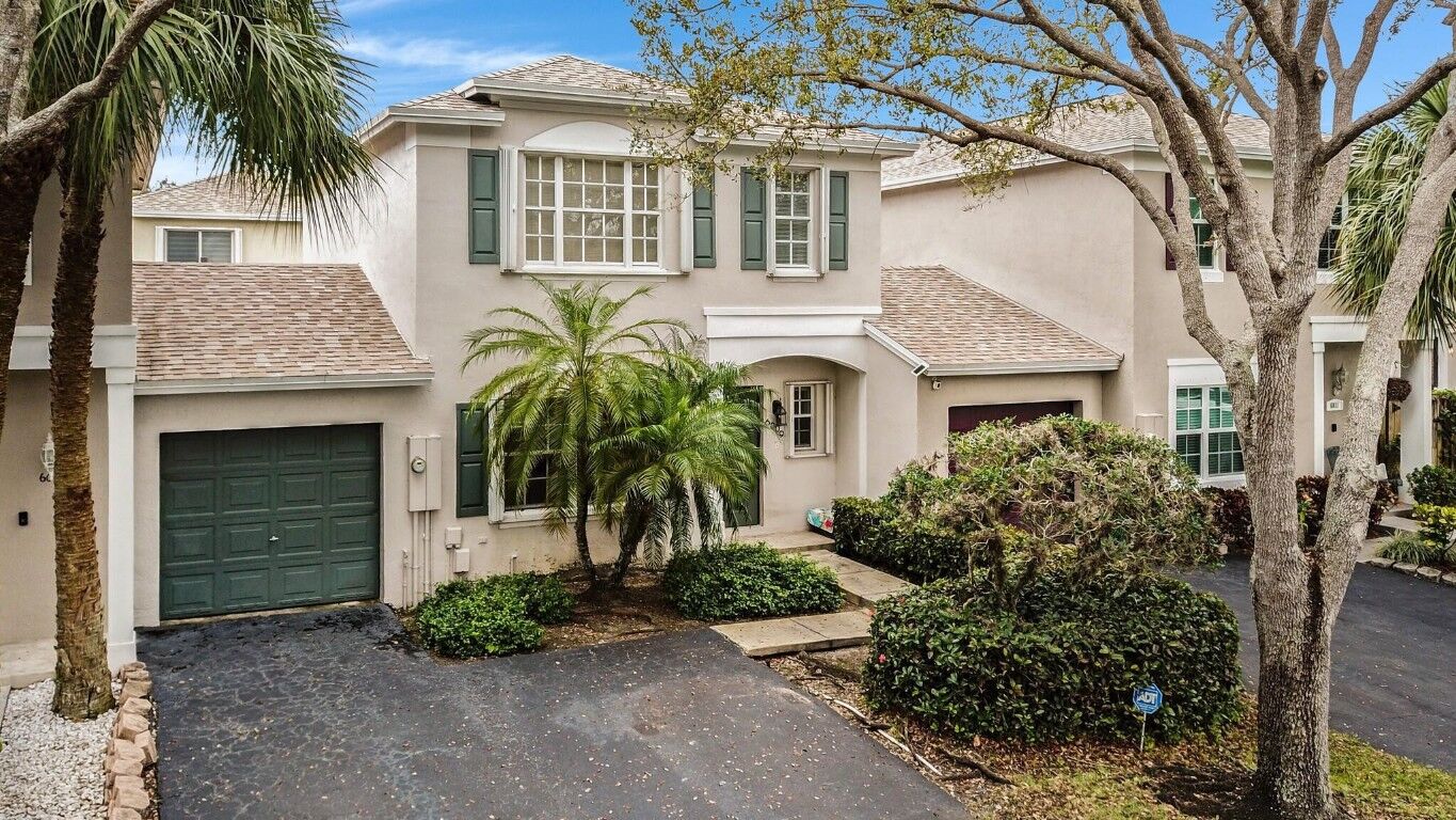 Property Photo:  6009 Lombard Court  FL 33321 