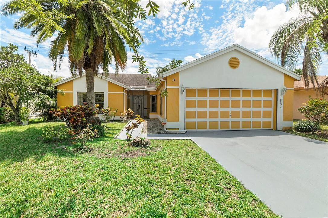 Property Photo:  10032 NW 70th Street  FL 33321 