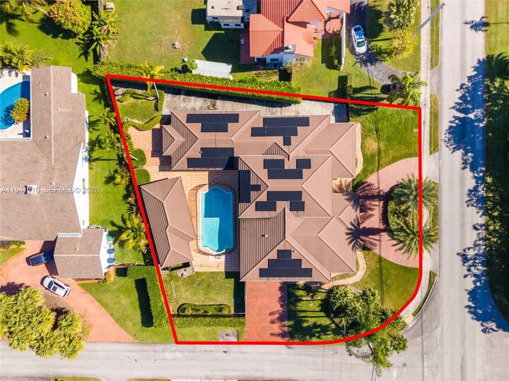 Property Photo:  9461 SW 128th St  FL 33176 