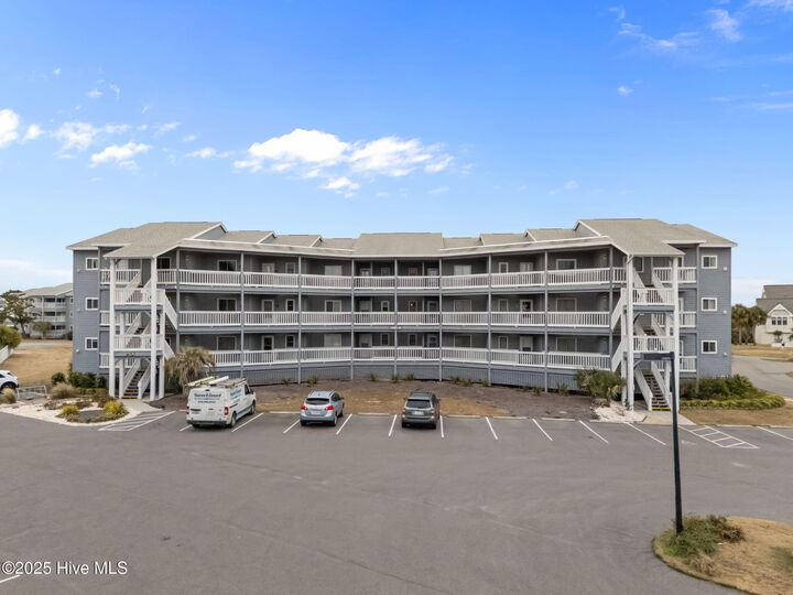 Property Photo:  400 Virginia Avenue 202A  NC 28428 