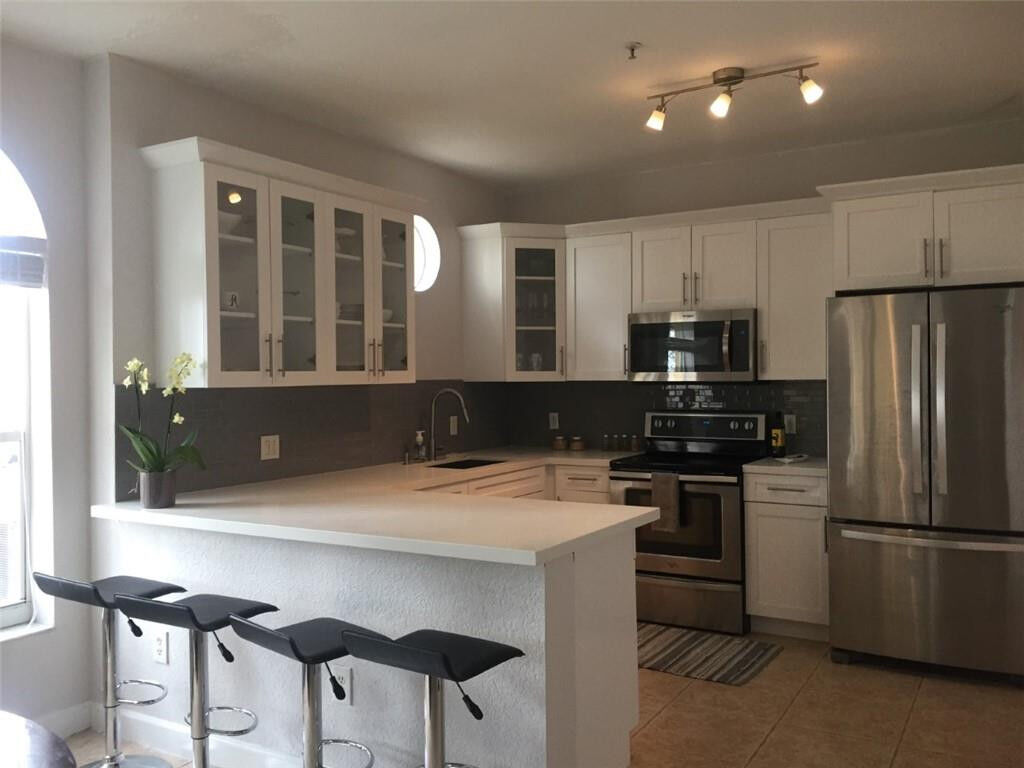 Property Photo:  4381 SW 160th Avenue 105  FL 33027 