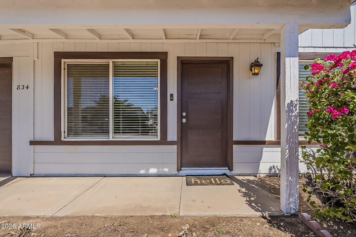 Property Photo:  834 W Julie Drive  AZ 85283 