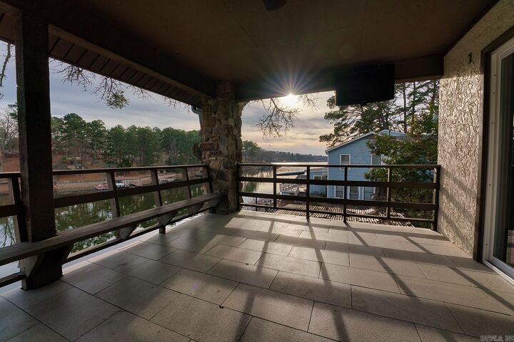 Property Photo: 1143 Twin Points Road AR 71913