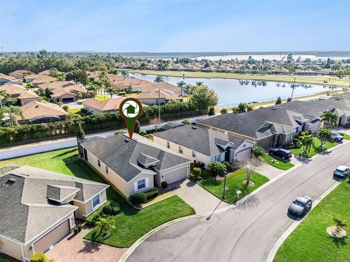 Property Photo:  2733 Attwater Loop  FL 33884 