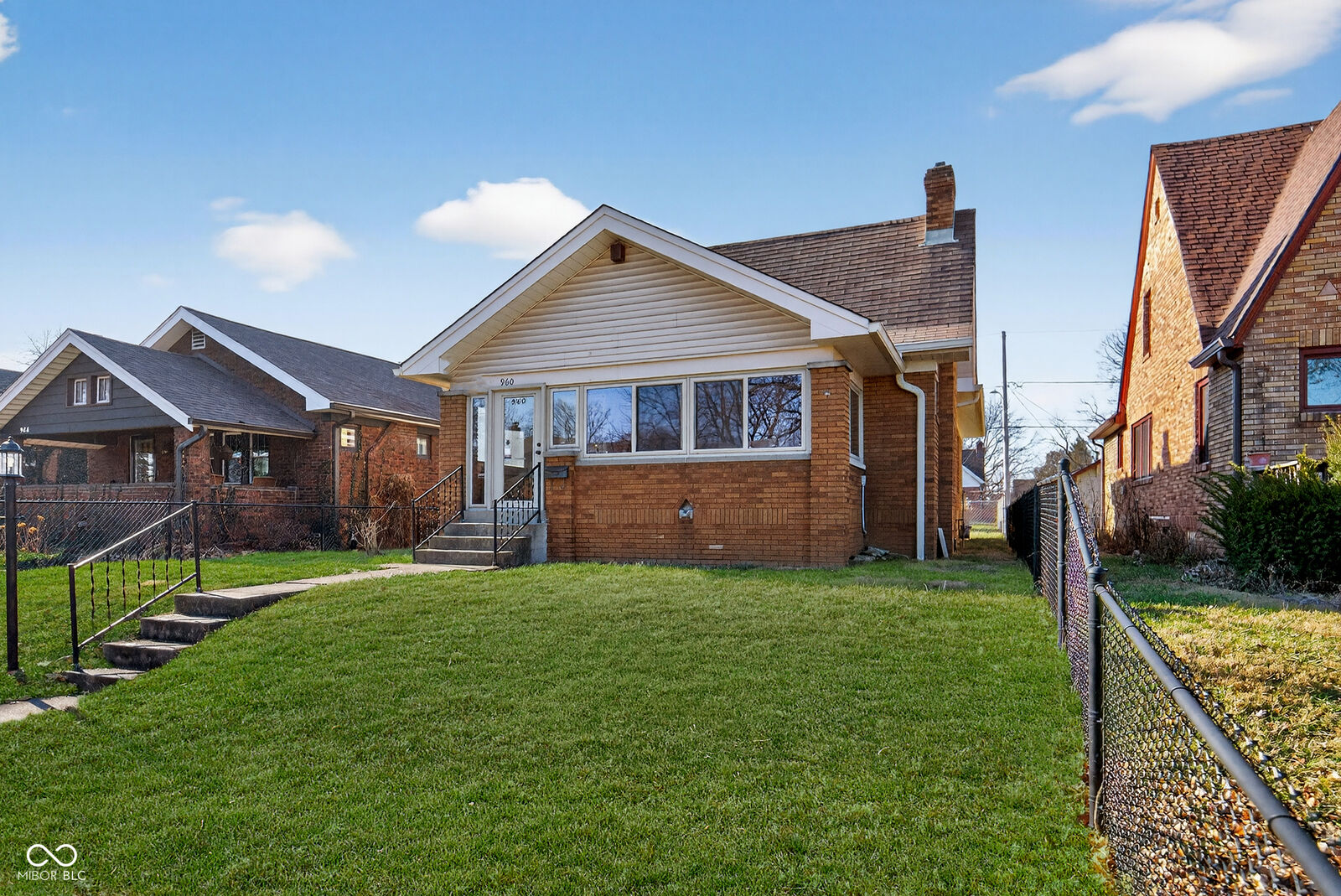 Property Photo:  960 N Audubon Road  IN 46219 