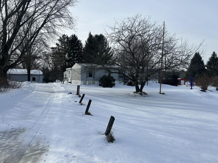 Property Photo:  914 Chase Street  MI 49656 