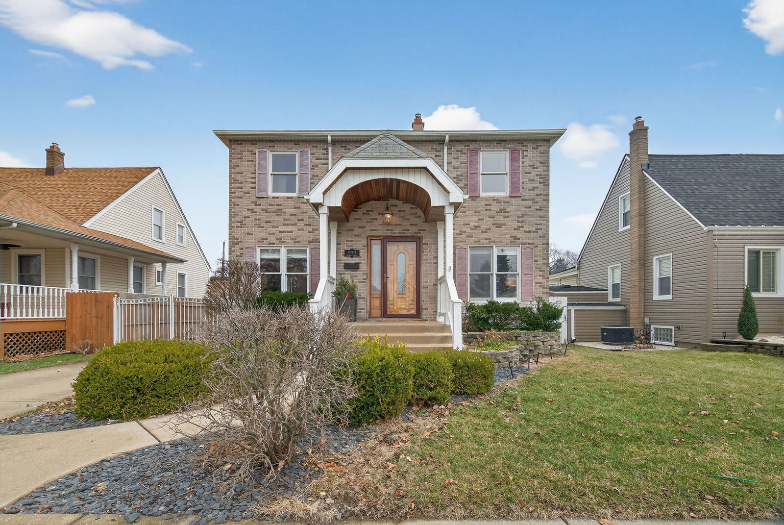 Property Photo:  10511 S Hamlin Avenue  IL 60655 