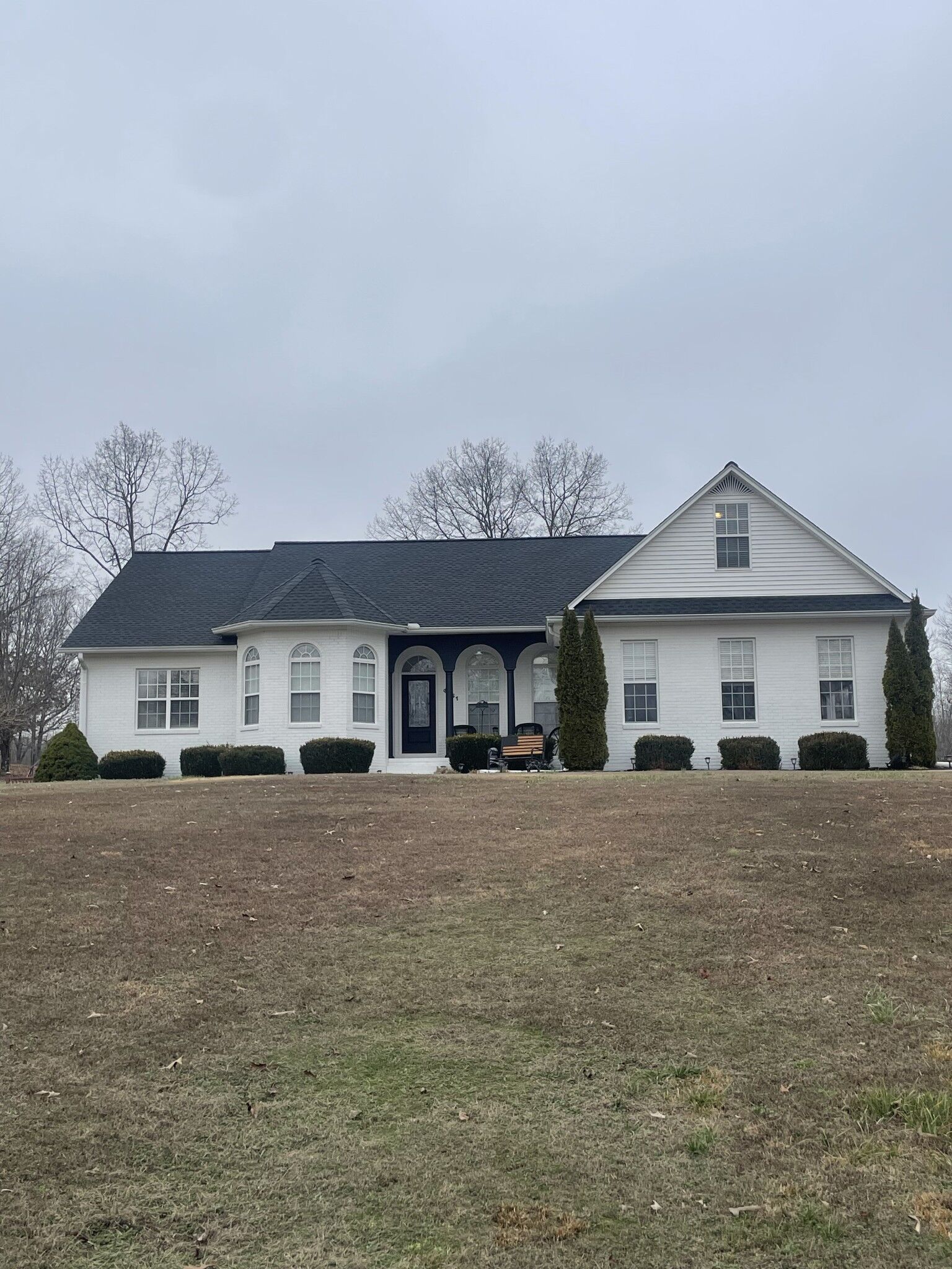 Property Photo: 4161 Shady Oak Ln E TN 38463