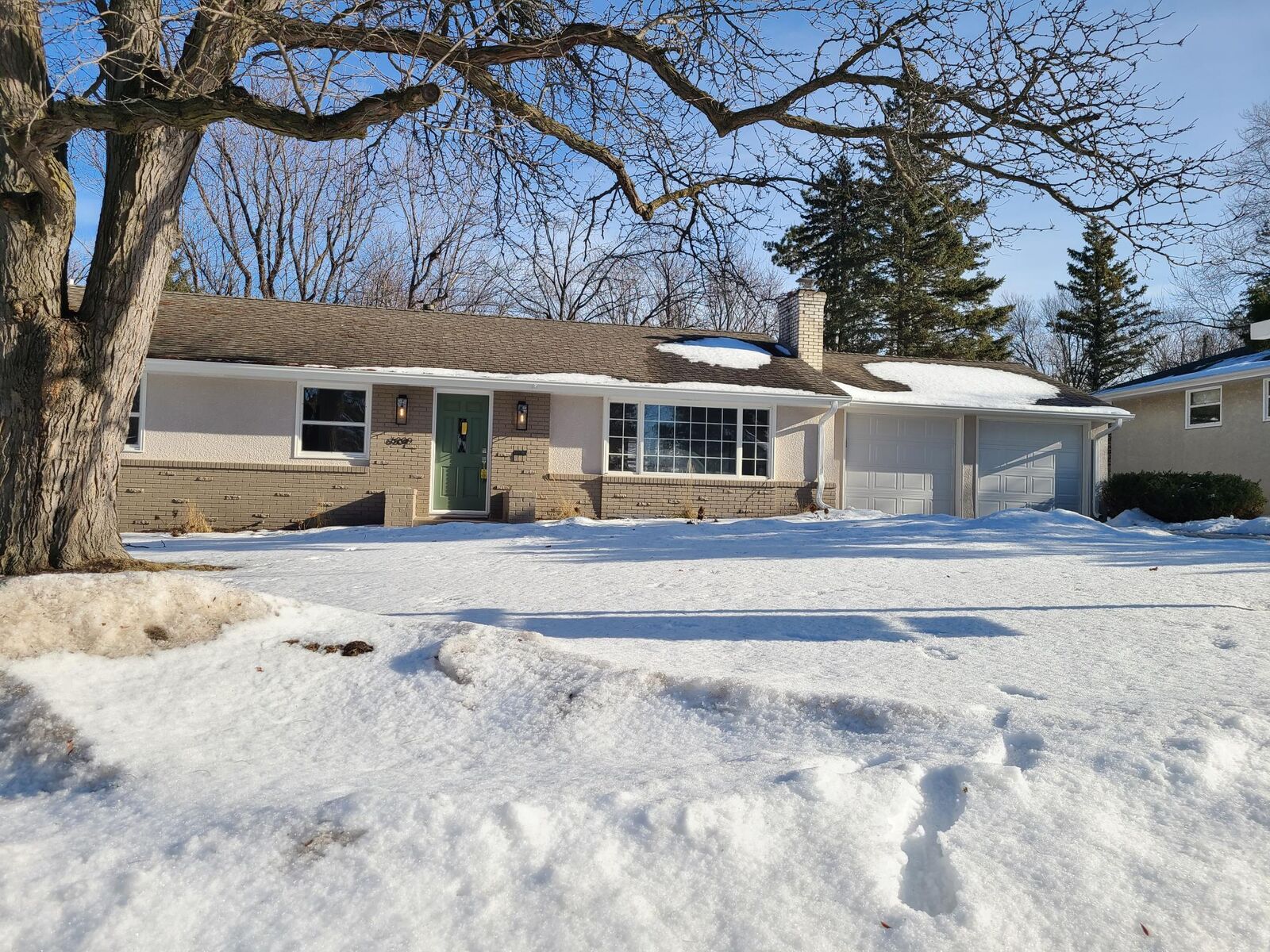 Property Photo:  6209 Halifax Avenue S  MN 55424 
