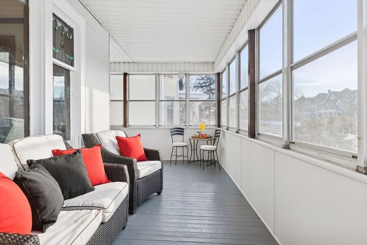 Property Photo: 955 Marshall Avenue MN 55104