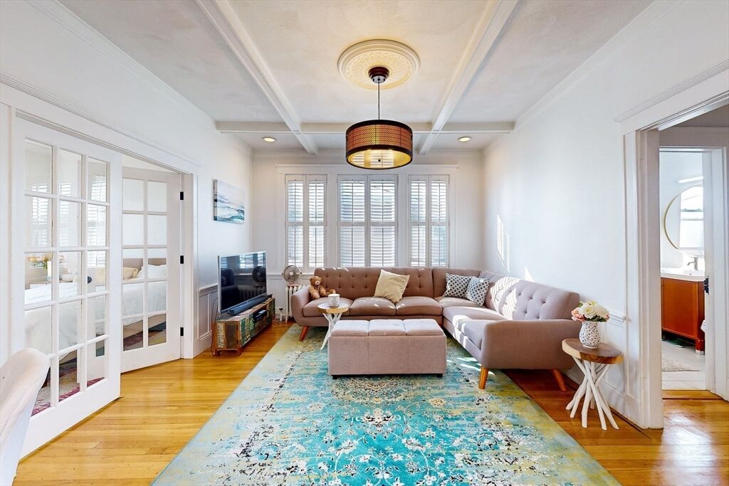 Property Photo:  110 Bellingham St 3  MA 02150 