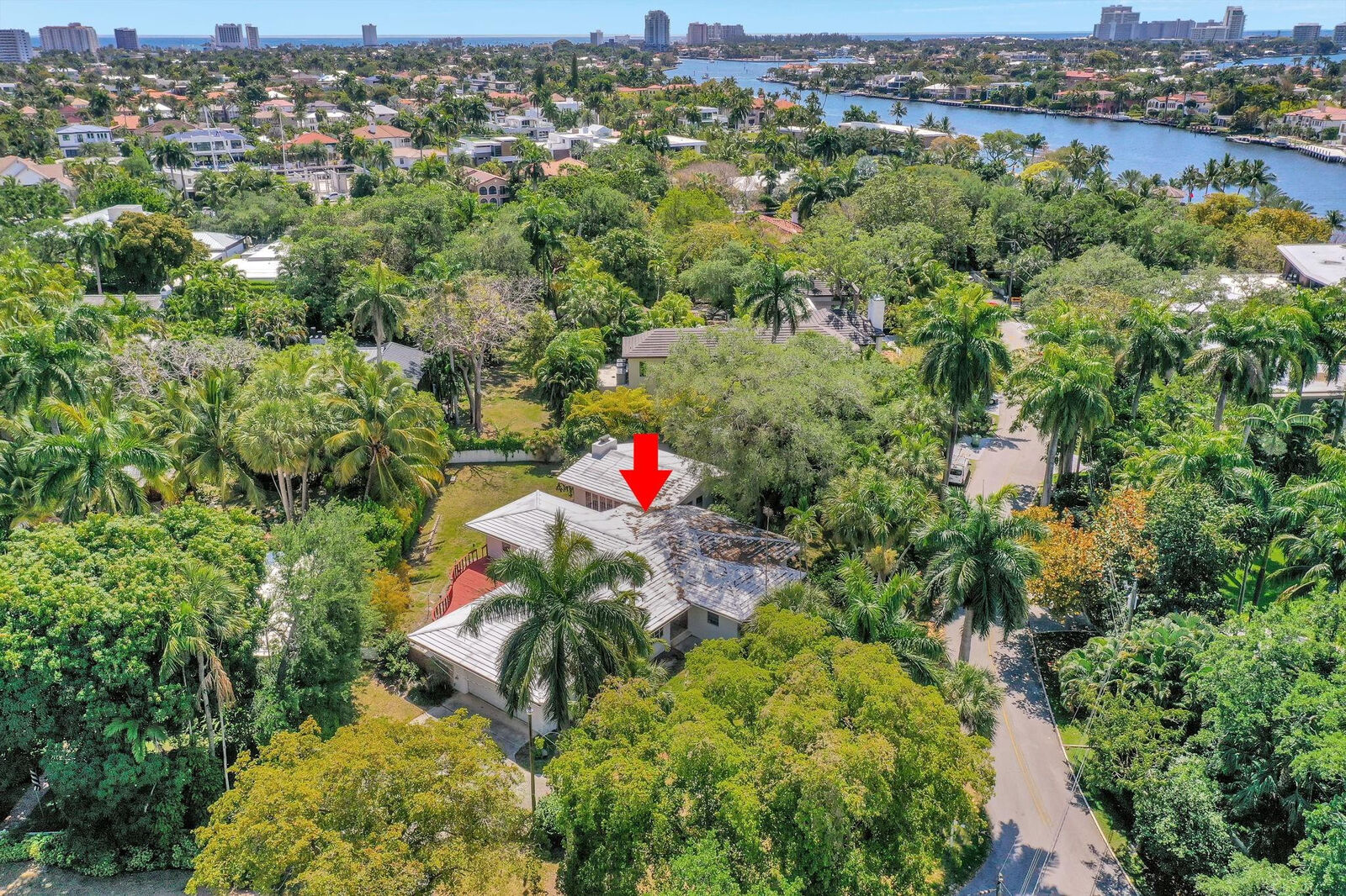 Property Photo:  1601 Brickell Drive  FL 33301 