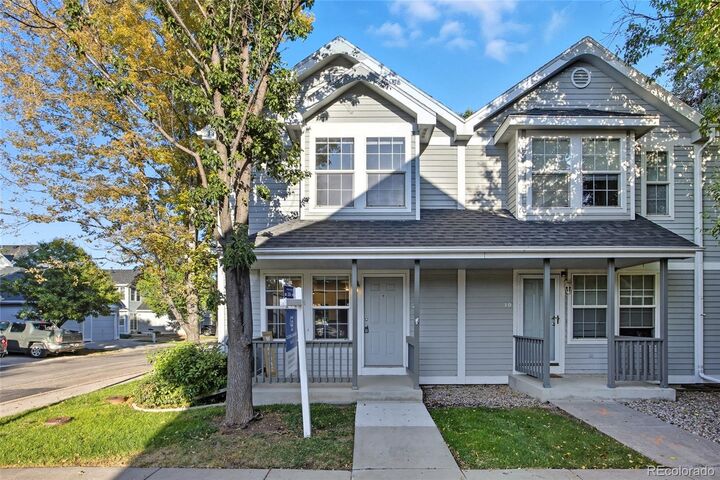 Property Photo:  1115 W Swallow Road 20  CO 80526 