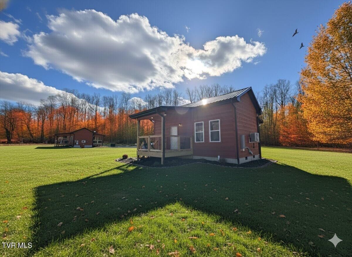 Property Photo: 181 Tn-32 Highway TN 37722