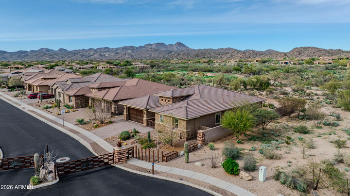 Property Photo:  320 W Saguaro Arm Trail  AZ 85755 