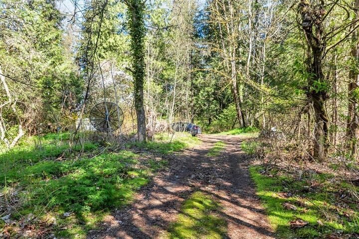 Property Photo: 36161 Ridgeview Road BC V2V 0B9