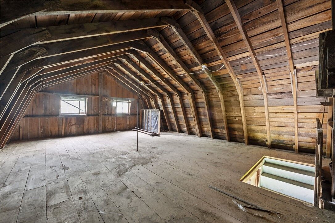 Property Photo:  445 Old 76 Road  NY 14850 