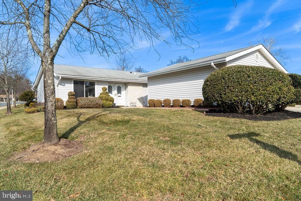 Property Photo: 15561 Prince Frederick Way 114-A MD 20906