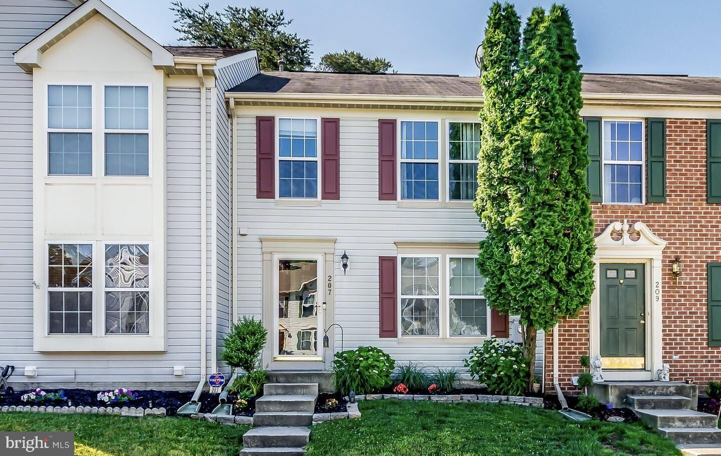 Property Photo:  207 Foxmanor Lane  MD 21061 