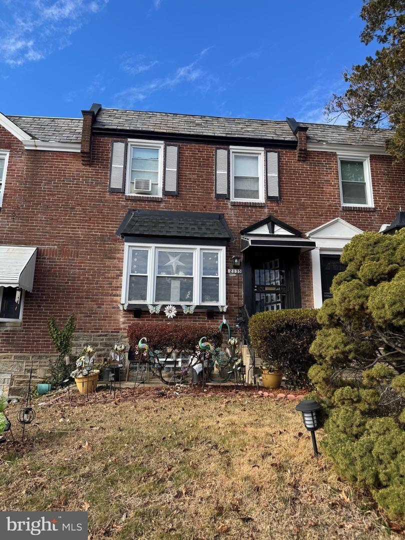 Property Photo:  2135 Homer Street  PA 19138 