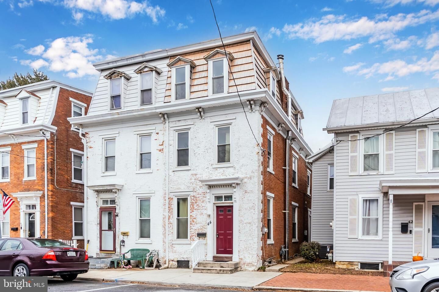 Property Photo:  44 W Keller Street  PA 17055 