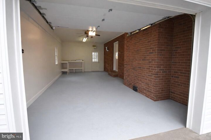 Property Photo: 28 Ridgemore Circle VA 22405