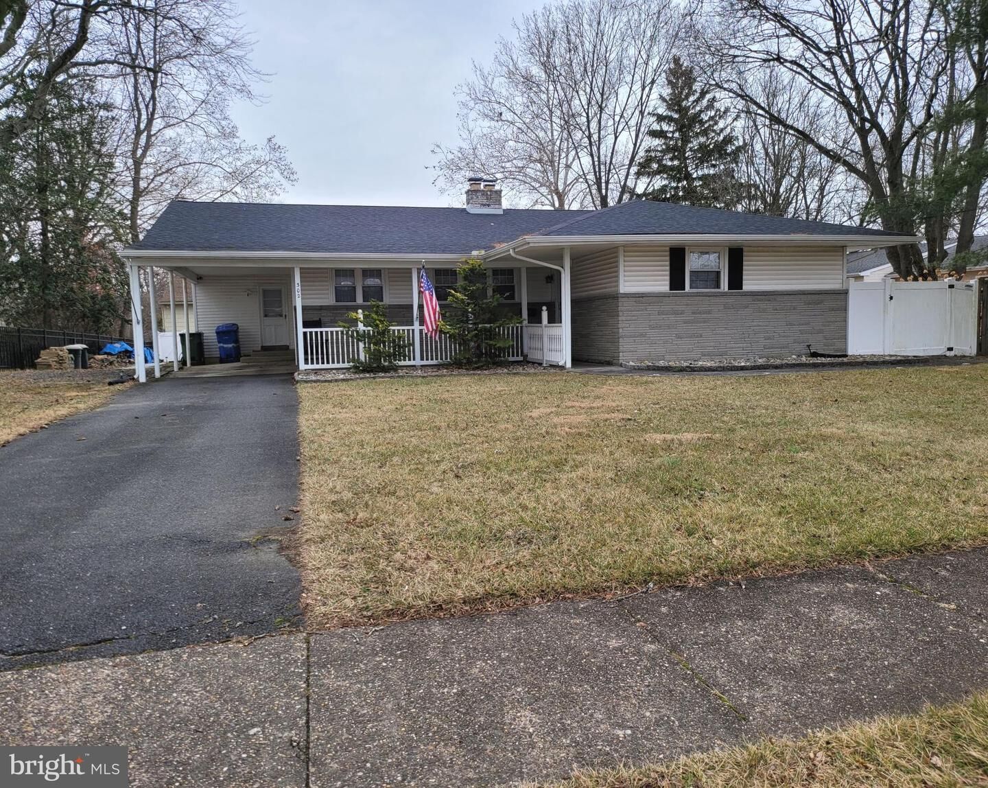 Property Photo:  302 Iris Road  NJ 08003 