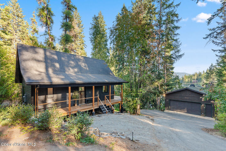 Property Photo:  35053 E Hayden Lake Rd  ID 83835 