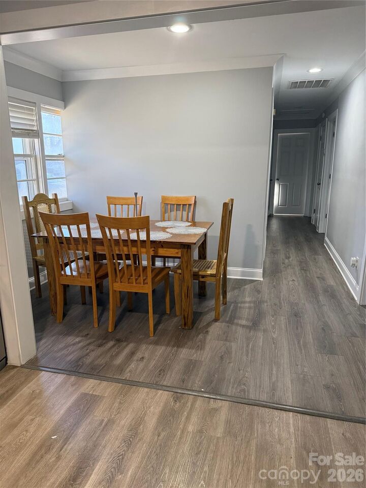 Property Photo:  4541 Thornwood Road  NC 28213 