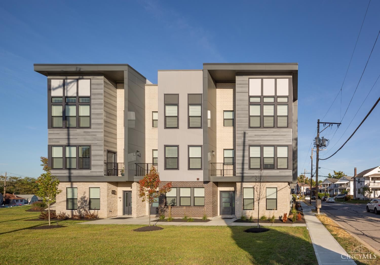 Property Photo:  3524 Madison Park Avenue  OH 45209 