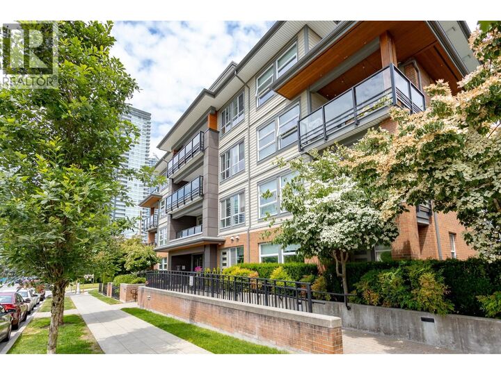 Property Photo:  607 Cottonwood Avenue 104  BC V3J 0H1 