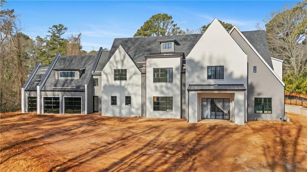 Property Photo:  372 Chattahoochee Street  GA 30075 