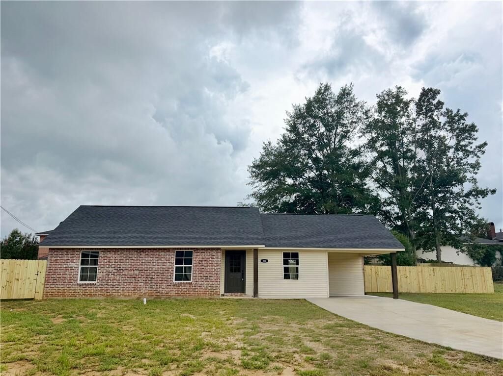 Property Photo: 110 Hidden Oaks Court LA 71457