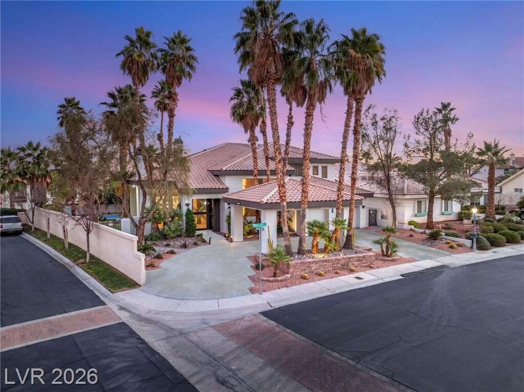 Property Photo: 8001 Ryans Reef Lane NV 89128