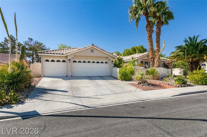 Property Photo:  7813 Waterfalls Avenue  NV 89128 