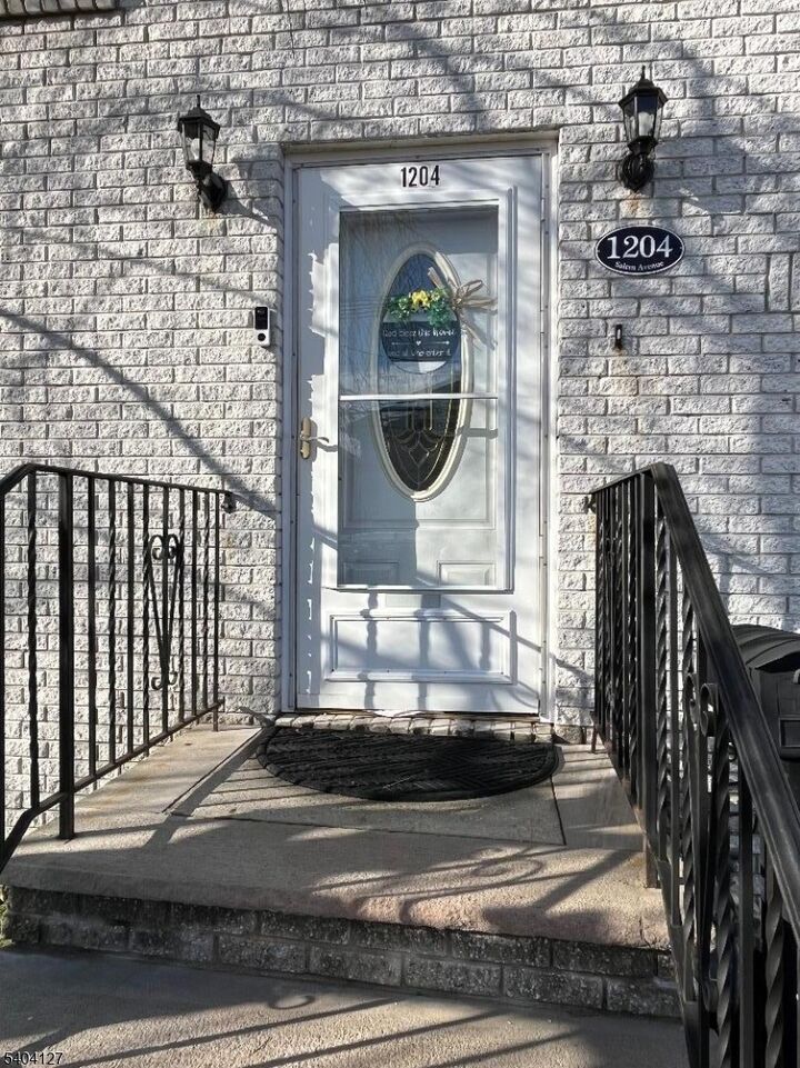 Property Photo:  1204 Salem Ave  NJ 07205 