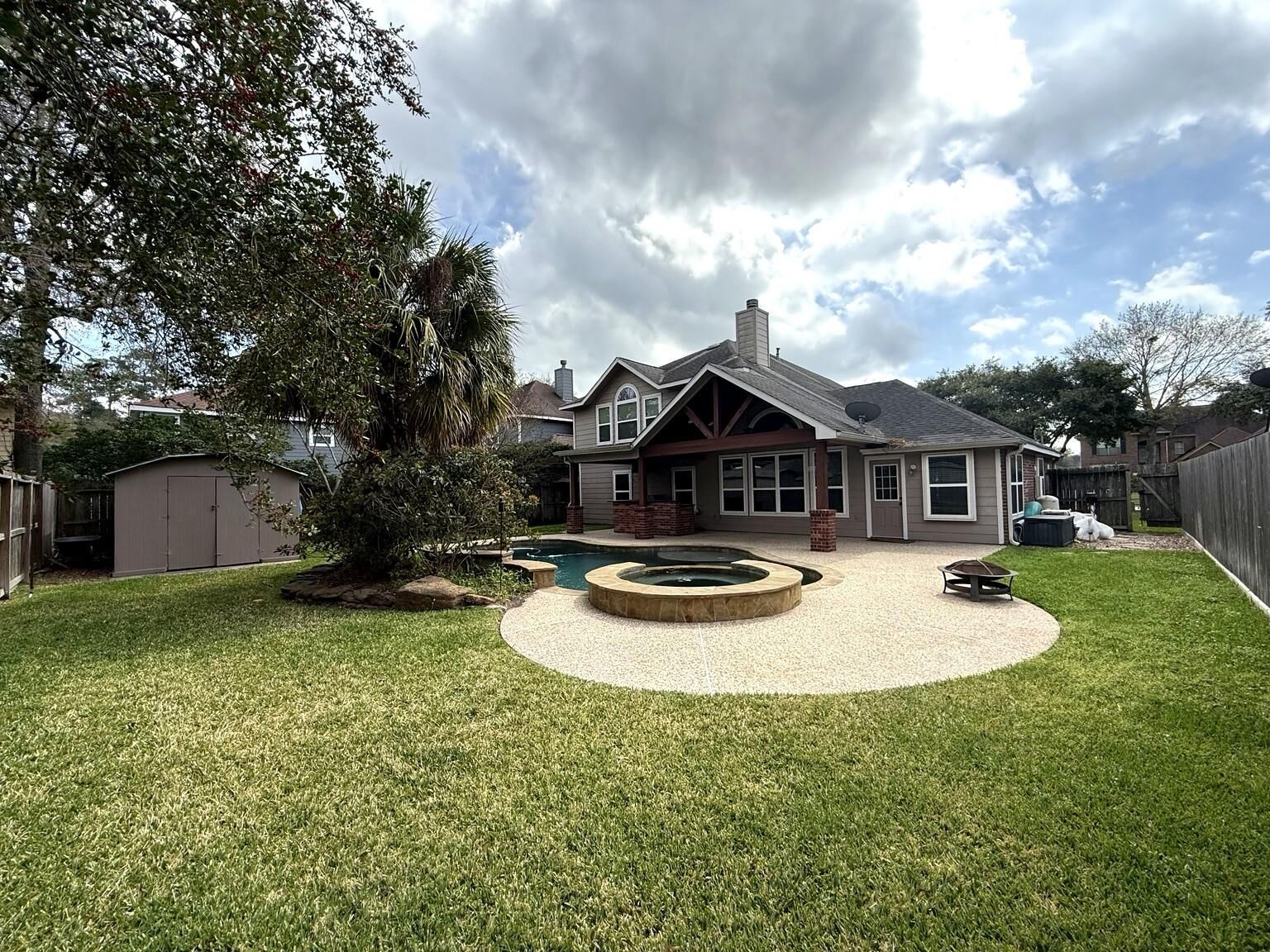 Property Photo:  1927 Enchanted Park Drive  TX 77386 